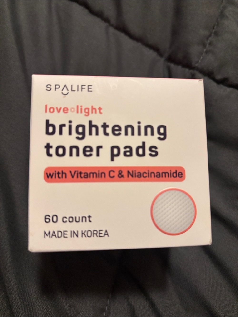 SpaLife Love+Light Brightening Toner Pads — White with Coral Accents